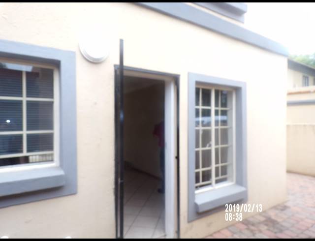 2 BEDROOM TOWNHOUSE SOLD IN ANNLIN